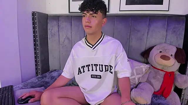 Niick Twiink online show from 11-17-25, 07:30