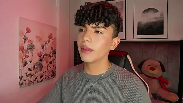 Niick Twiink online show from 12-15-25, 07:51