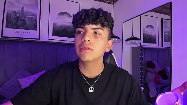 Niick Twiink online show from 12-17-25, 08:04