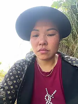 Snapshot of heodat-sexx chatting on 01-12-26, 03:23 heodat-sexx online show from 01-12-26, 03:23