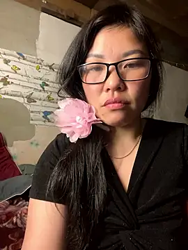 Snapshot of heodat-sexx chatting on 01-16-26, 12:58 heodat-sexx online show from 01-16-26, 12:58