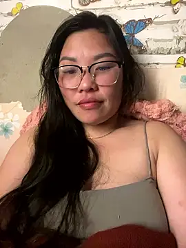 Snapshot of heodat-sexx chatting on 01-18-26, 02:43 heodat-sexx online show from 01-18-26, 02:43