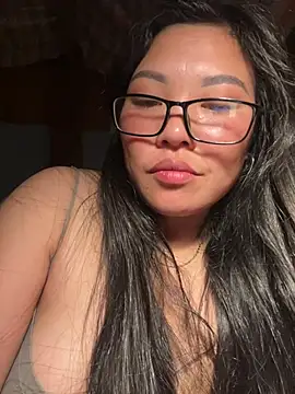 Snapshot of heodat-sexx chatting on 02-17-26, 12:45 heodat-sexx online show from 02-17-26, 12:45