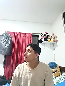 Snapshot of hotcame chatting on 11-09-25, 07:45 hotcame online show from 11-09-25, 07:45