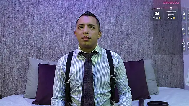 Snapshot of Mike_Fetiche chatting on 10-30-25, 03:19 Mike Fetiche online show from 10-30-25, 03:19