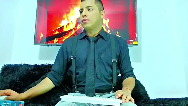 Snapshot of Mike_Fetiche chatting on 11-15-25, 03:37 Mike Fetiche online show from 11-15-25, 03:37