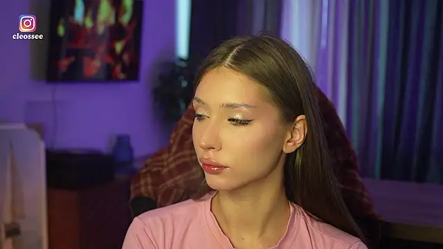 Snapshot of Cleose chatting on 03-07-26, 06:54 Cleose online show from 03-07-26, 06:54