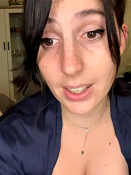 Snapshot of MysteryGirl__ chatting on 11-05-25, 09:04 MysteryGirl online show from 11-05-25, 09:04