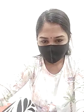 Green LaDY66 online show from 11-28-25, 04:15