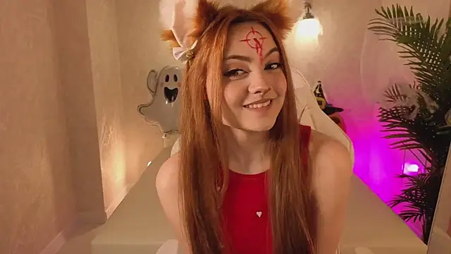 Snapshot of Daniela_Saules chatting on 10-31-25, 09:21 Daniela Saules online show from 10-31-25, 09:21