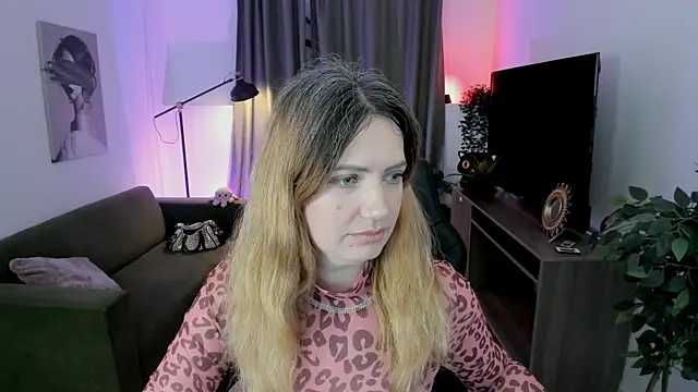 Snapshot of AleksaLaurent chatting on 10-30-25, 06:04 AleksaLaurent online show from 10-30-25, 06:04