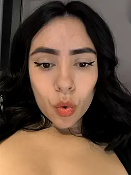 Sara-215 online show from 01-18-26, 06:28