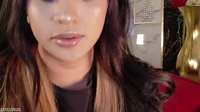 Snapshot of CHRIS_TWIINK chatting on 02-13-26, 05:14 CHRIS TWIINK online show from 02-13-26, 05:14