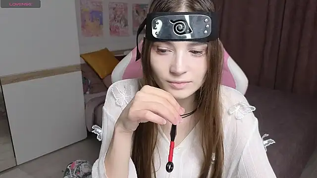 Snapshot of Hana_Flo_ chatting on 11-05-25, 02:06 Hana Flo online show from 11-05-25, 02:06