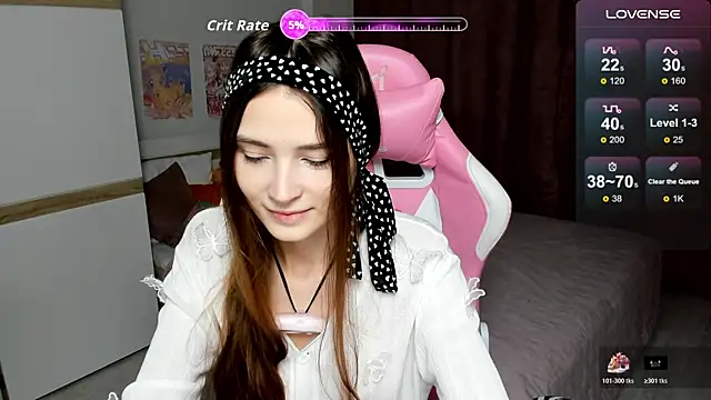 Snapshot of Hana_Flo_ chatting on 12-03-25, 01:42 Hana Flo online show from 12-03-25, 01:42