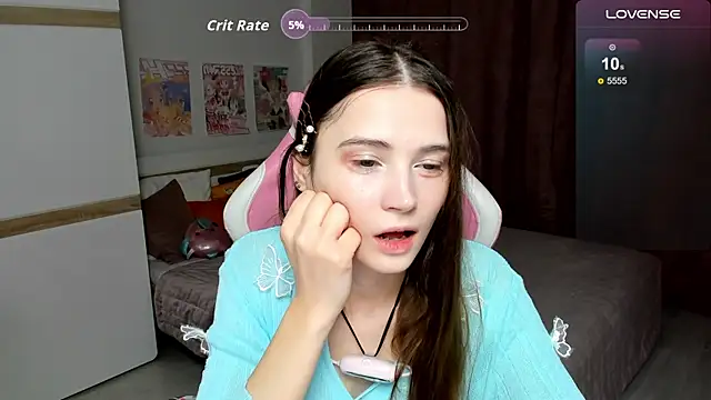 Snapshot of Hana_Flo_ chatting on 12-04-25, 02:15 Hana Flo online show from 12-04-25, 02:15