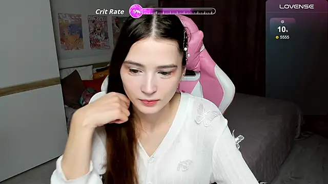 Snapshot of Hana_Flo_ chatting on 12-05-25, 01:52 Hana Flo online show from 12-05-25, 01:52