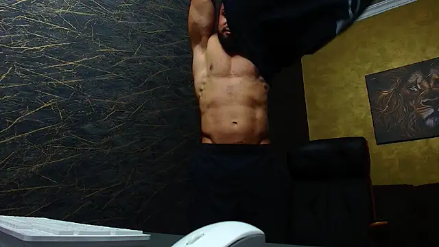 Snapshot of HayesWood chatting on 11-05-25, 05:29 HayesWood online show from 11-05-25, 05:29