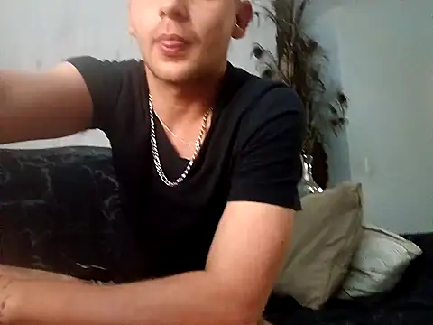 THOMMONSTER5299 online show from 12-05-25, 01:58