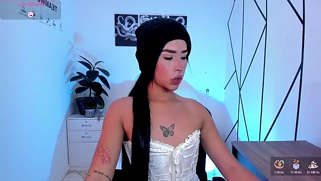 Snapshot of Flor_Gil chatting on 12-13-25, 07:53 Flor Gil online show from 12-13-25, 07:53