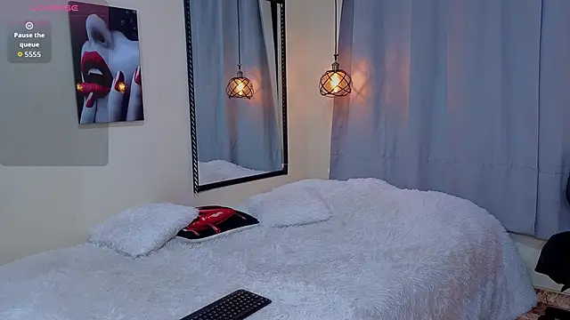 Flor Gil online show from 02-12-26, 02:28