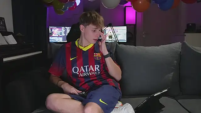 InnocentGuysOF online show from 11-08-25, 07:23