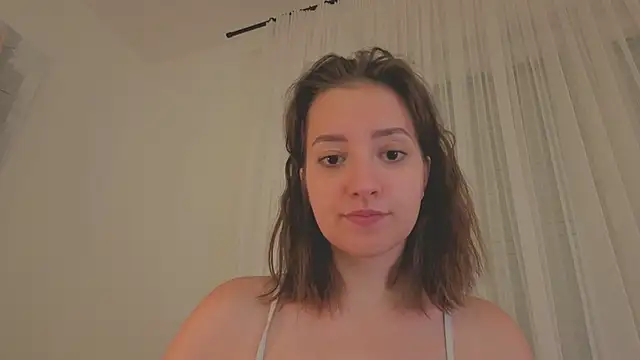 Snapshot of _annieone chatting on 10-28-25, 10:34  annieone online show from 10-28-25, 10:34