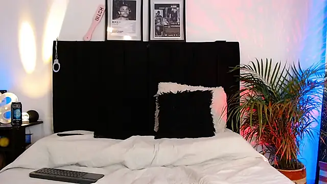 Snapshot of jaiden_thoner chatting on 11-27-25, 06:15 jaiden thoner online show from 11-27-25, 06:15