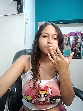 gygyfox online show from 11-20-25, 07:13