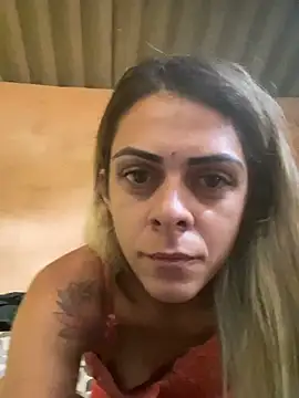 Snapshot of sabrinaneves chatting on 02-01-26, 02:15 sabrinaneves online show from 02-01-26, 02:15