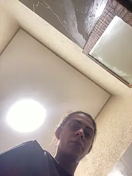 Snapshot of sabrinaneves chatting on 02-24-26, 01:20 sabrinaneves online show from 02-24-26, 01:20