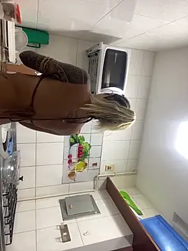 Snapshot of sabrinaneves chatting on 03-18-26, 10:57 sabrinaneves online show from 03-18-26, 10:57