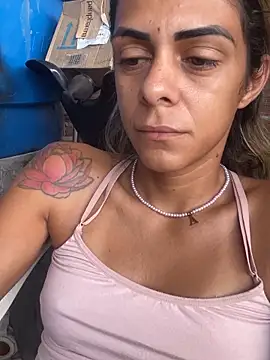 Snapshot of sabrinaneves chatting on 04-04-26, 09:40 sabrinaneves online show from 04-04-26, 09:40