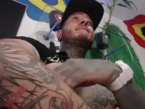 Snapshot of __mrmanny chatting on 11-08-25, 03:01 mrmanny online show from 11-08-25, 03:01