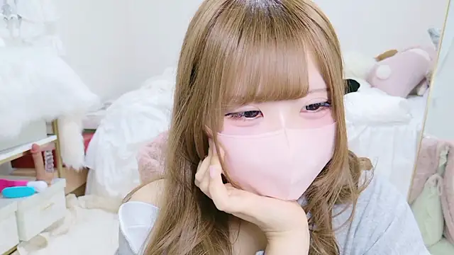 Snapshot of Ichiru_xsc chatting on 11-19-25, 07:08 Ichiru xsc online show from 11-19-25, 07:08