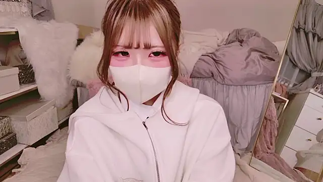 Snapshot of Ichiru_xsc chatting on 02-21-26, 01:23 Ichiru xsc online show from 02-21-26, 01:23