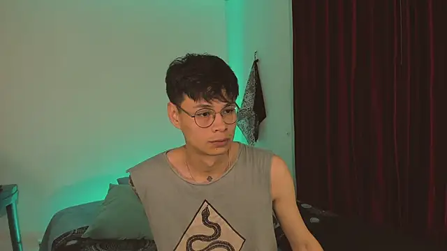 estmonnn online show from 11-08-25, 12:00