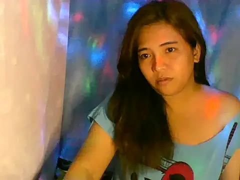 ann tine123 online show from 12-19-25, 10:44