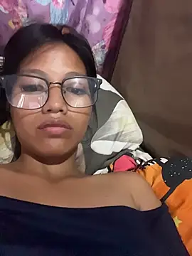 hottiebabe23 online show from 11-17-25, 01:22