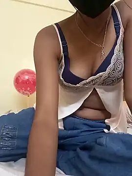 Sanaya Queen19 online show from 10-30-25, 10:10