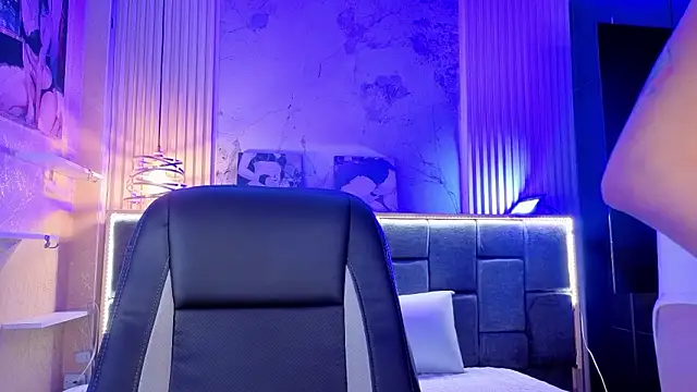 Im-Lola online show from 02-03-26, 09:20