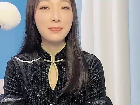 ella55-- online show from 11-10-25, 03:27