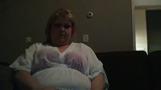 Sylviastar46 online show from 02-04-26, 09:09