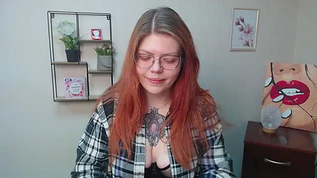 Snapshot of Lina_ri_ chatting on 11-21-25, 07:23 Lina ri online show from 11-21-25, 07:23