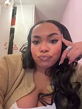 Snapshot of kennedylorel chatting on 11-06-25, 10:32 kennedylorel online show from 11-06-25, 10:32