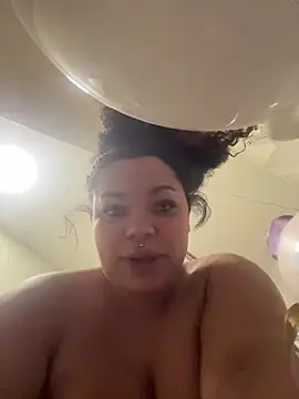 Snapshot of kennedylorel chatting on 11-09-25, 08:18 kennedylorel online show from 11-09-25, 08:18