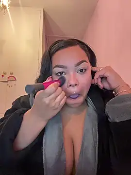 Snapshot of kennedylorel chatting on 12-04-25, 03:10 kennedylorel online show from 12-04-25, 03:10