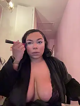 Snapshot of kennedylorel chatting on 12-05-25, 04:03 kennedylorel online show from 12-05-25, 04:03