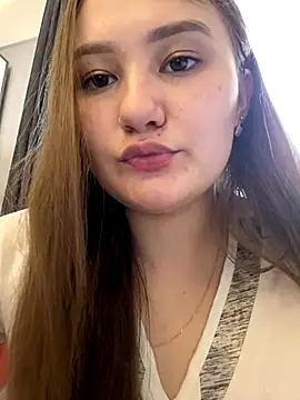 Regina Lynne online show from 10-31-25, 09:32