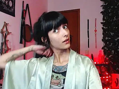 CarrieBurton online show from 11-03-25, 03:13